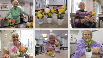 Residents get flower power at Mossdale